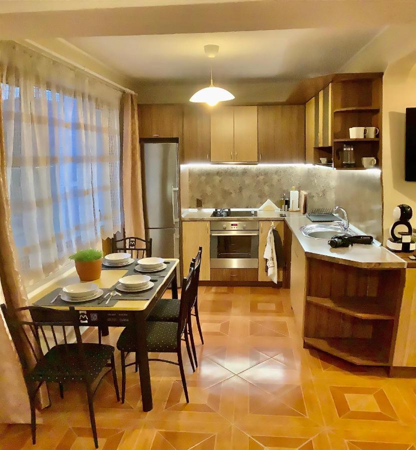 Приключение В Триград Apartman Kültér fotó