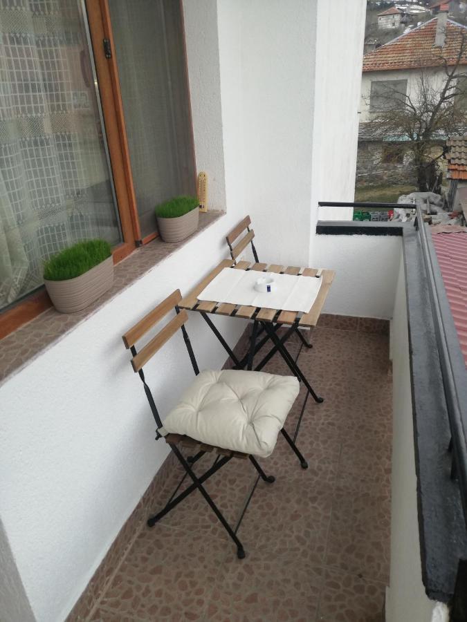 Приключение В Триград Apartman Kültér fotó