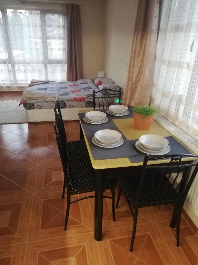 Приключение В Триград Apartman Kültér fotó